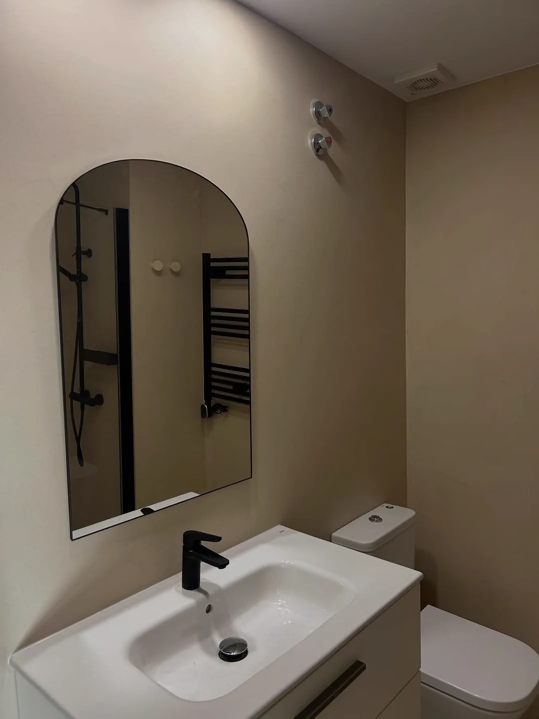 Proyecto de Crisant Decoraciones